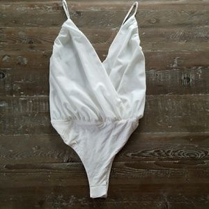 Drape front cream bodysuit size small